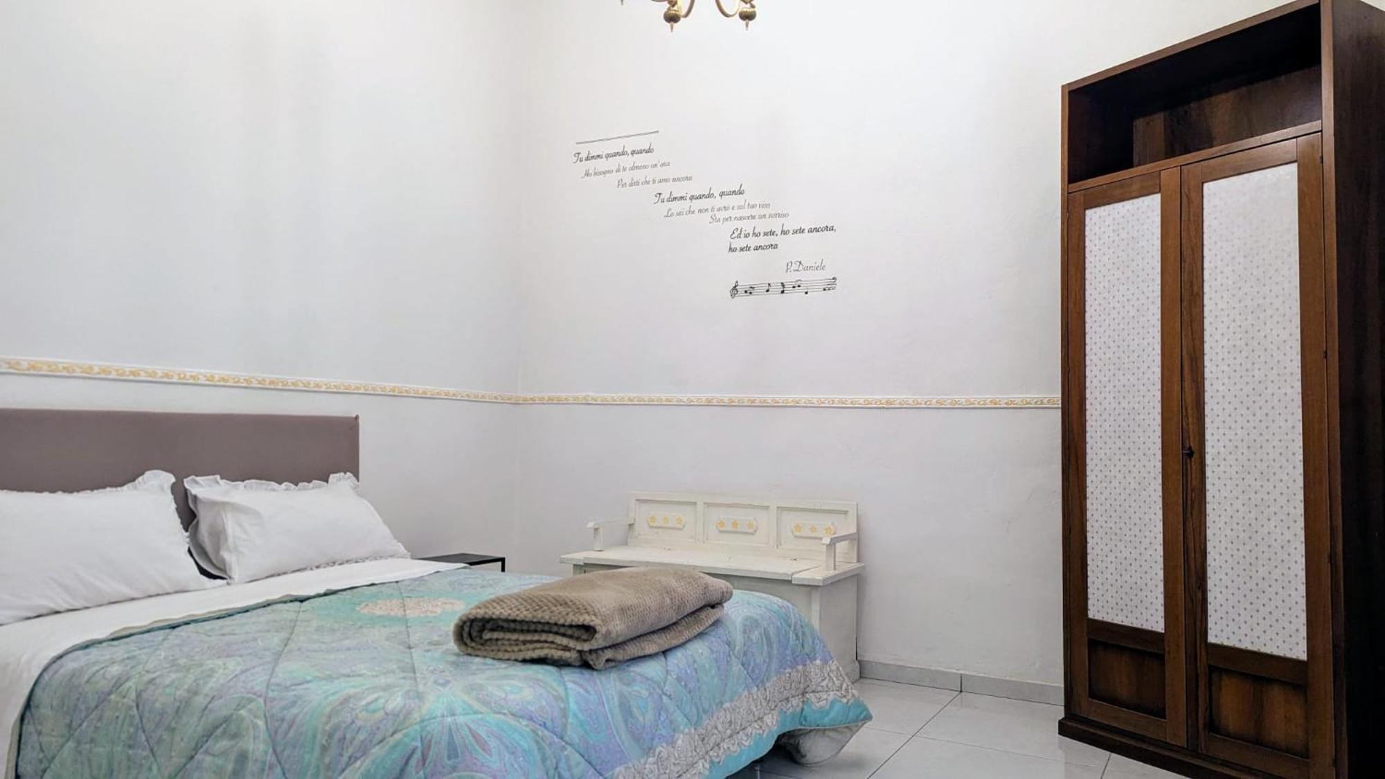 A Casa E Margari Apartment Napoli Exterior foto